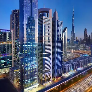 By Marriott Sheikh Zayed Road, 4* Dubái